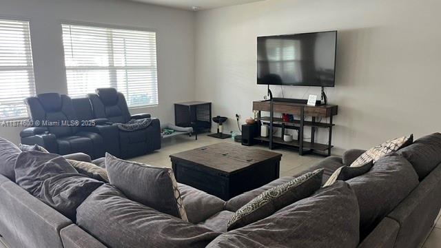 2829 NW 7 TERRACE, Cape Coral FL 33993
