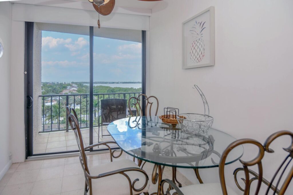 4200 N Ocean Drive # 605, Singer Island FL 33404