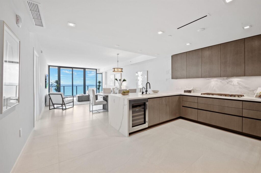 1116 N Ocean Boulevard # 1606, Pompano Beach FL 33062