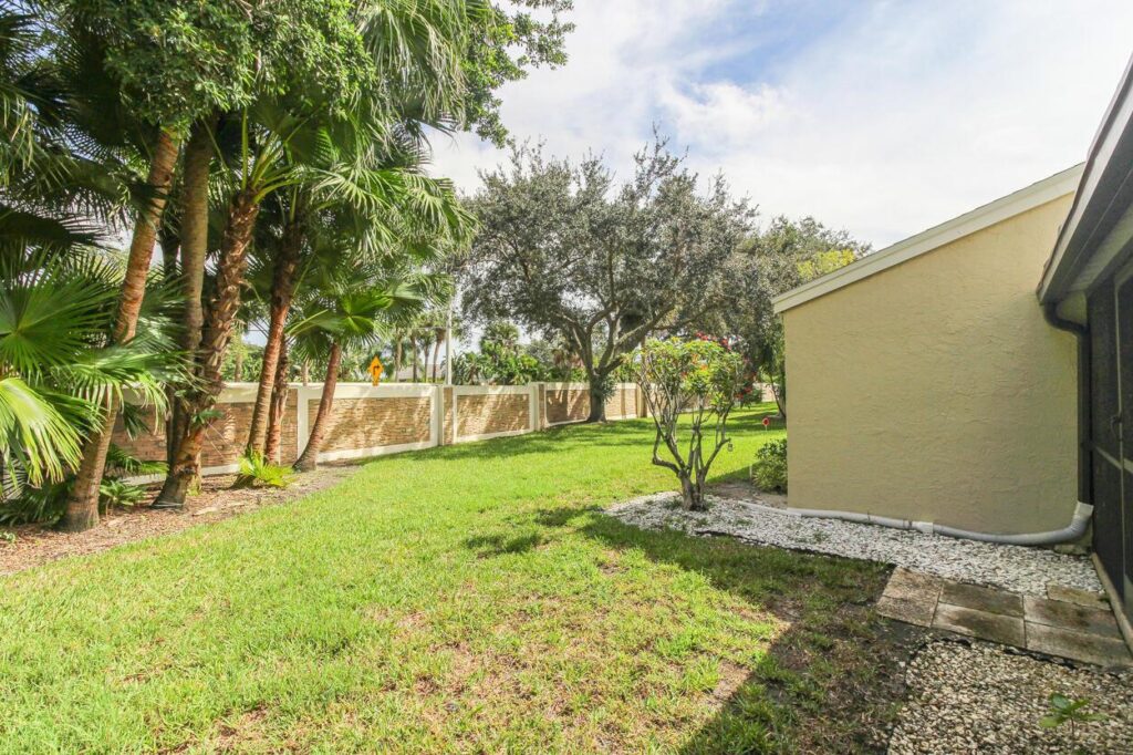 1679 SW Crossing Circle, Palm City FL 34990