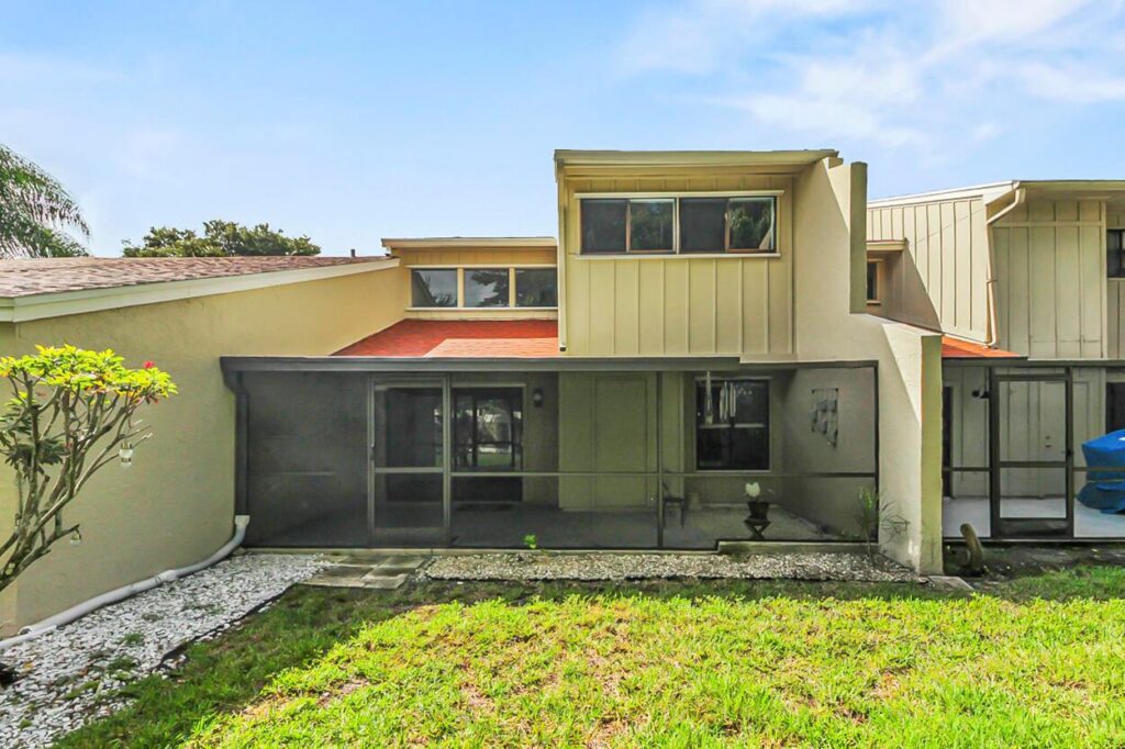 1679 SW Crossing Circle, Palm City FL 34990