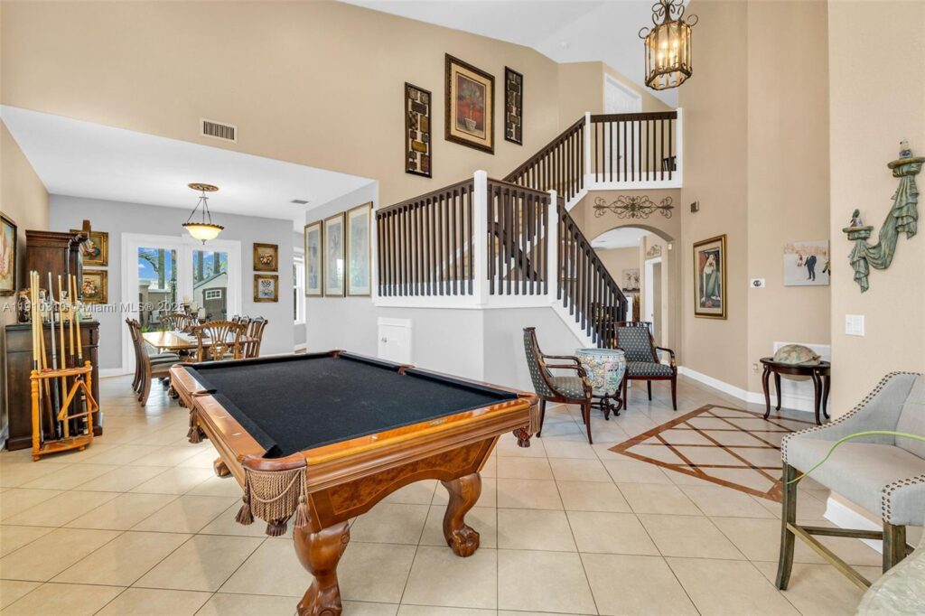 15974 SW 16th St, Pembroke Pines FL 33027