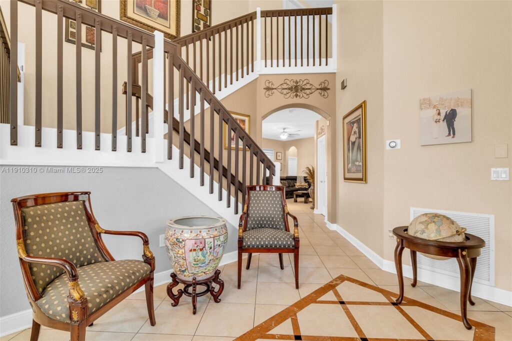 15974 SW 16th St, Pembroke Pines FL 33027
