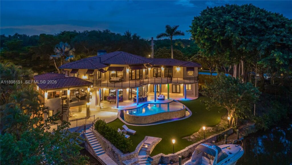 6700 Granada Blvd, Coral Gables FL 33146