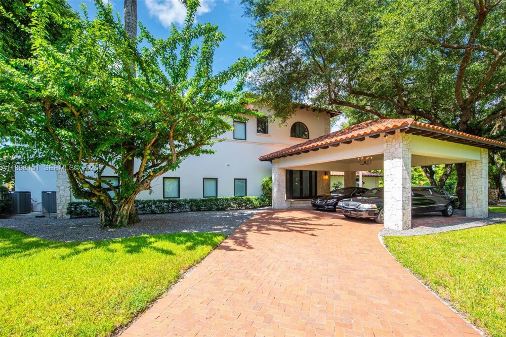 6700 Granada Blvd, Coral Gables FL 33146