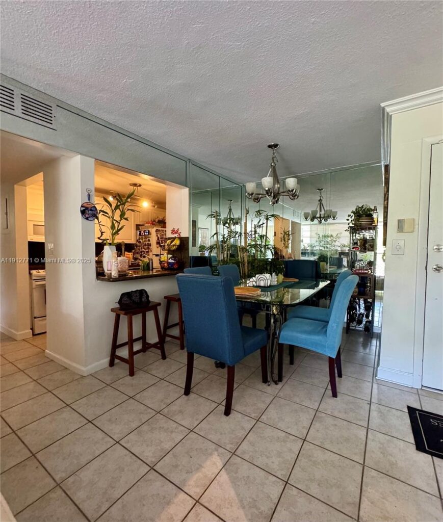 16518 NE 26th Ave # 304, North Miami Beach FL 33160