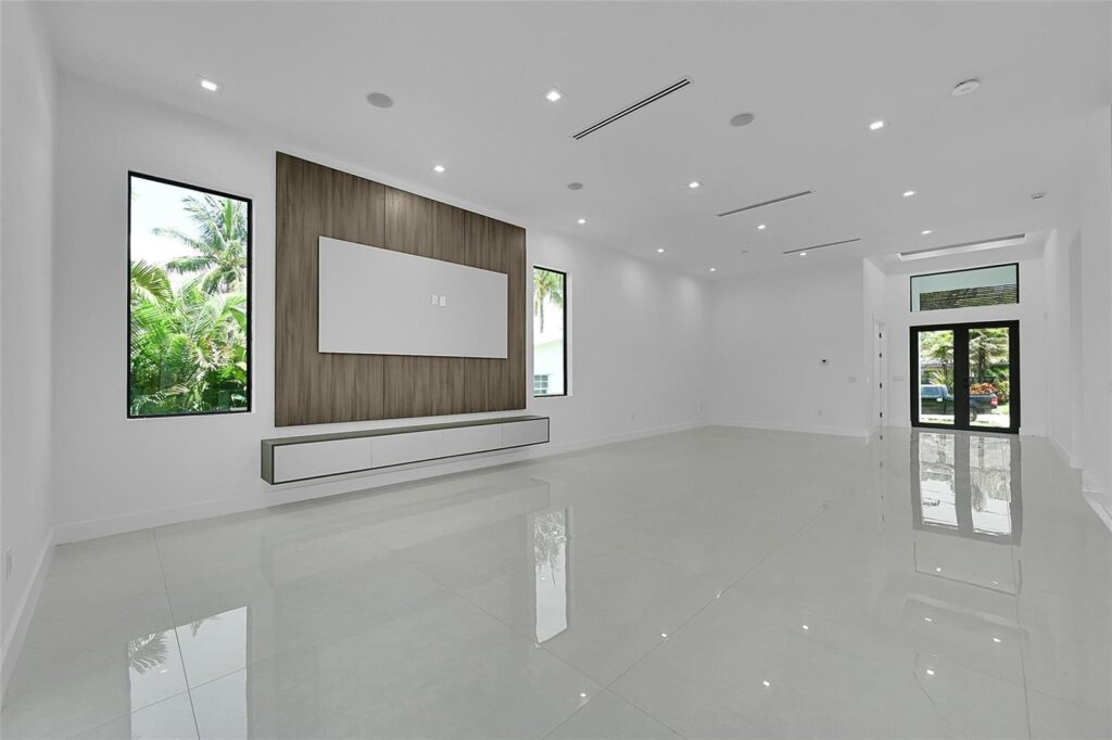 656 NW 21st Street, Wilton Manors FL 33311