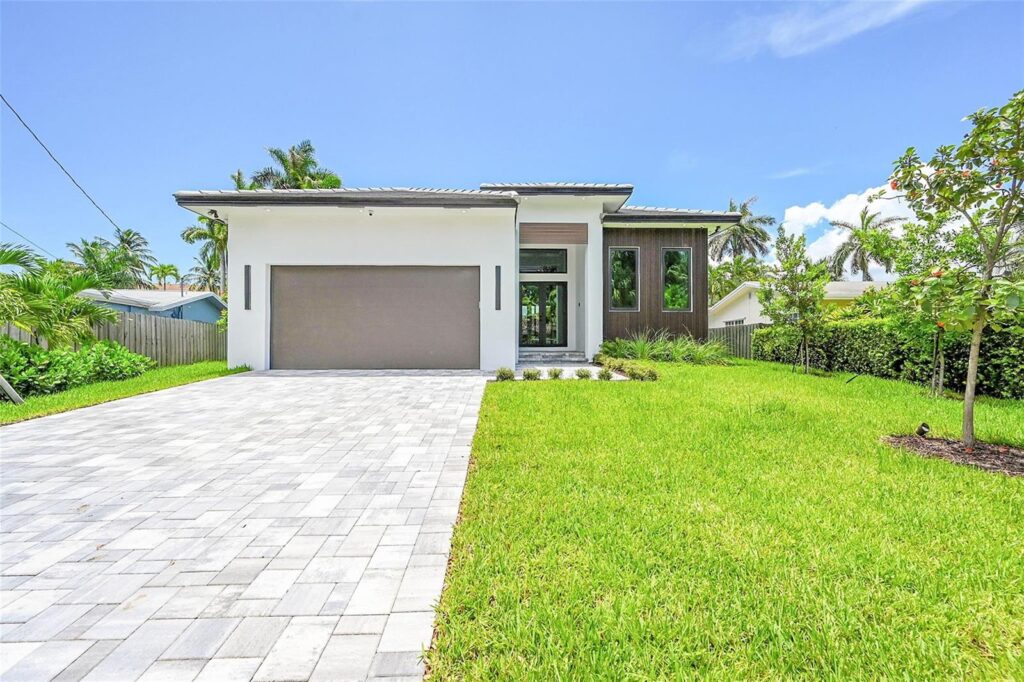 656 NW 21st Street, Wilton Manors FL 33311
