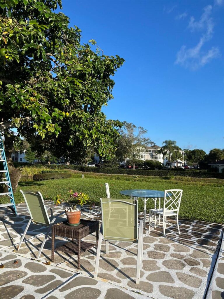 2623 Northside Drive, Lake Worth FL 33462