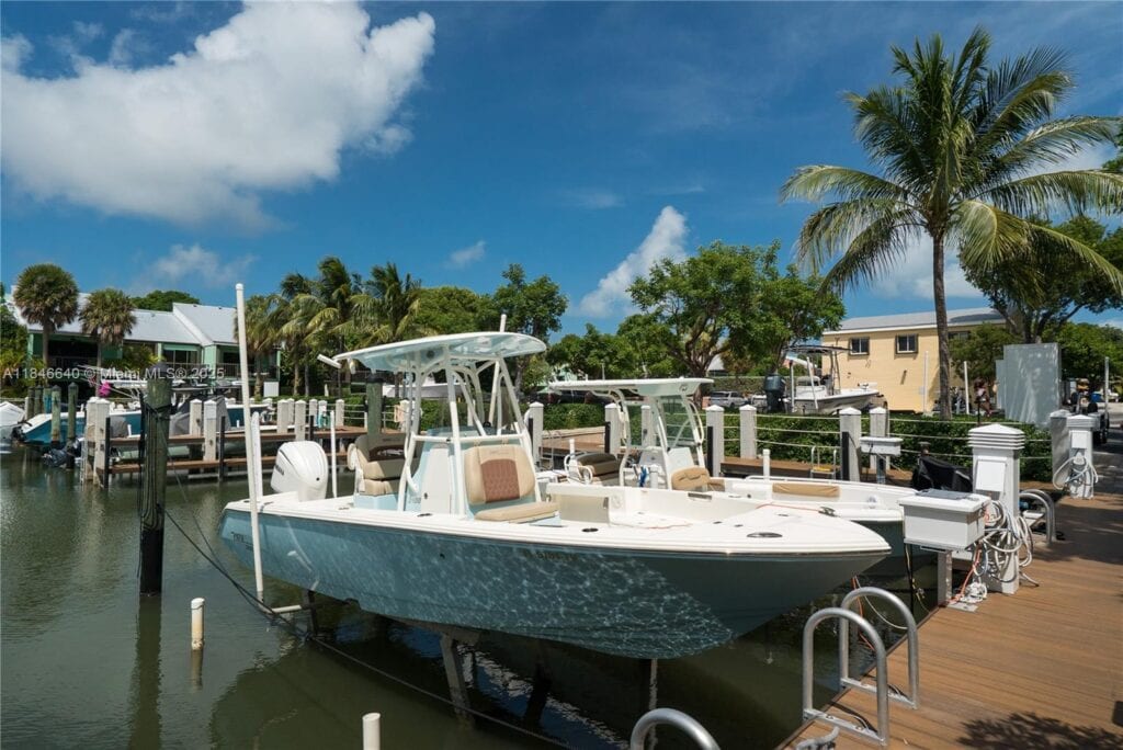 9812 Windward Ave, Key Largo FL 33037