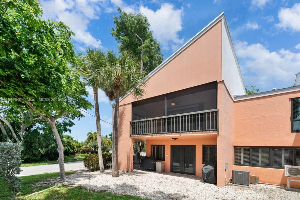 9812 Windward Ave, Key Largo FL 33037