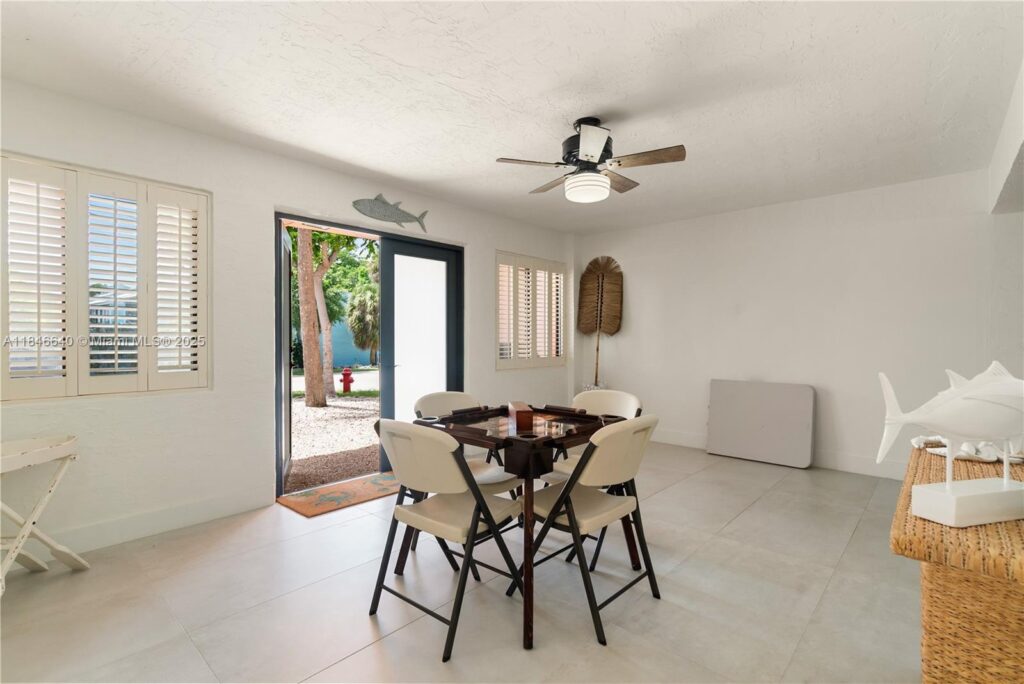 9812 Windward Ave, Key Largo FL 33037