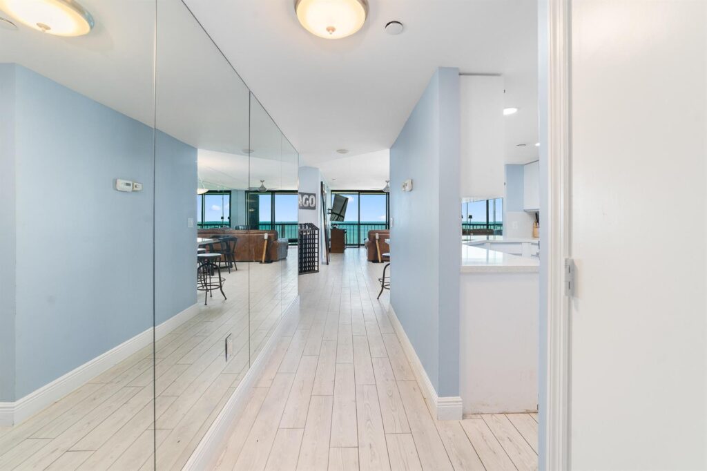 8800 S Ocean Drive # 1102, Jensen Beach FL 34957