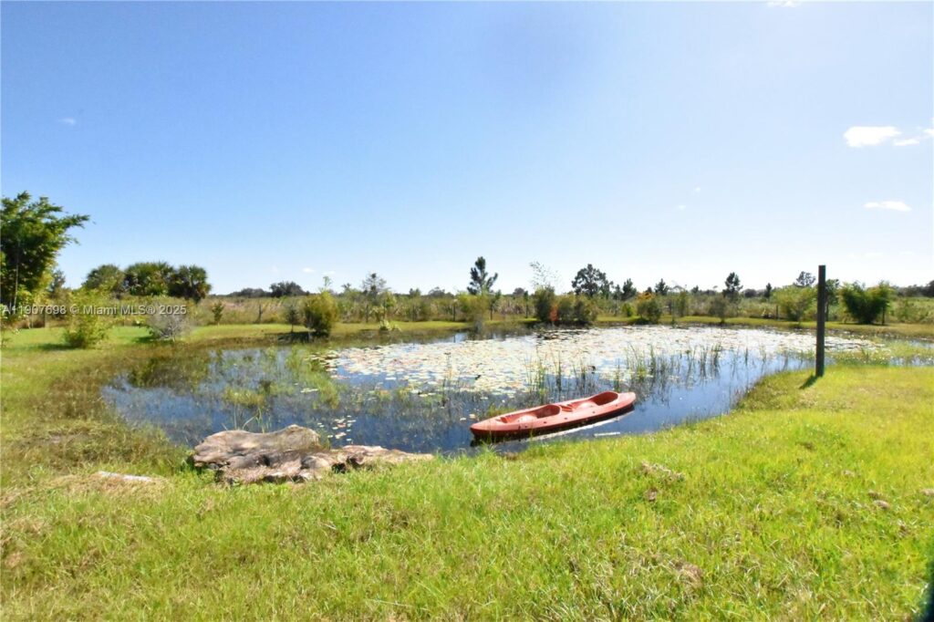 18036 NW 272, Okeechobee FL 34972