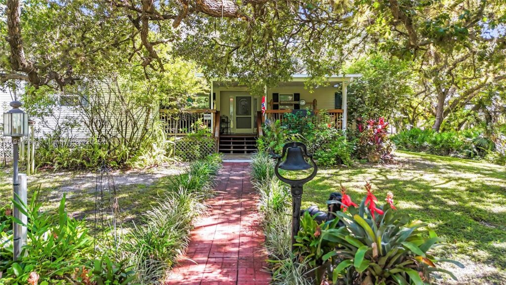 1432 Silver Lake Rd, Other City – In The State Of Florida FL 33471