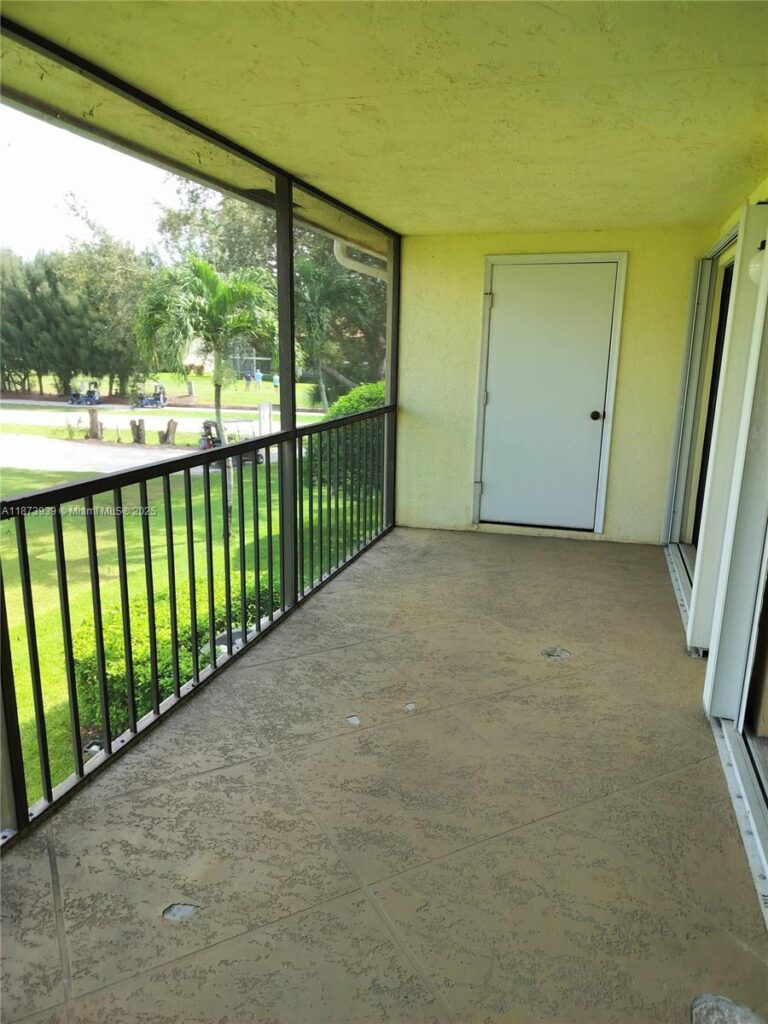 1002 Keystone Dr # F, Jupiter FL 33458