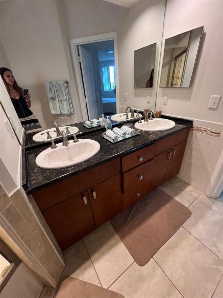 3215 NE 184th Street # 14403, North Miami Beach FL 33160