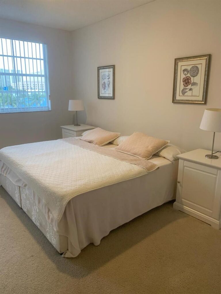 3215 NE 184th Street # 14403, North Miami Beach FL 33160