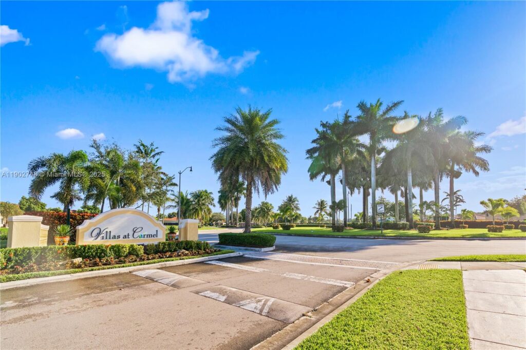 1398 NE 33rd Ave # 25, Homestead FL 33033