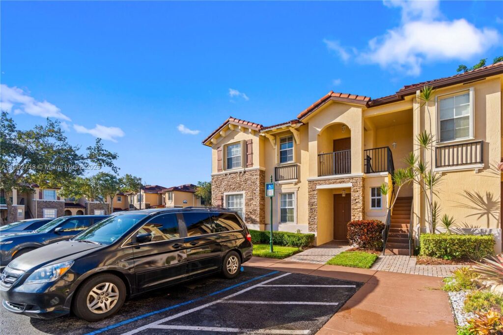 1398 NE 33rd Ave # 25, Homestead FL 33033