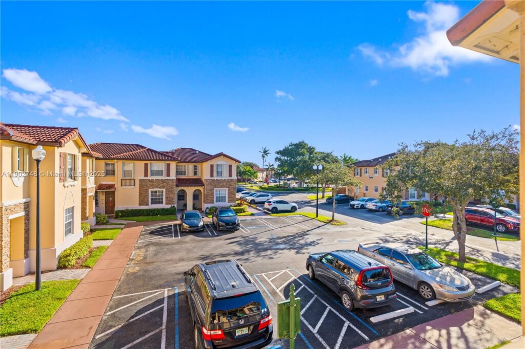 1398 NE 33rd Ave # 25, Homestead FL 33033