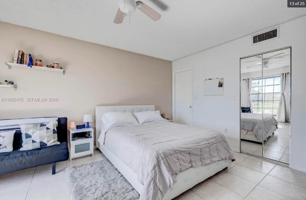 5570 NW 44th St # 412A, Lauderhill FL 33319