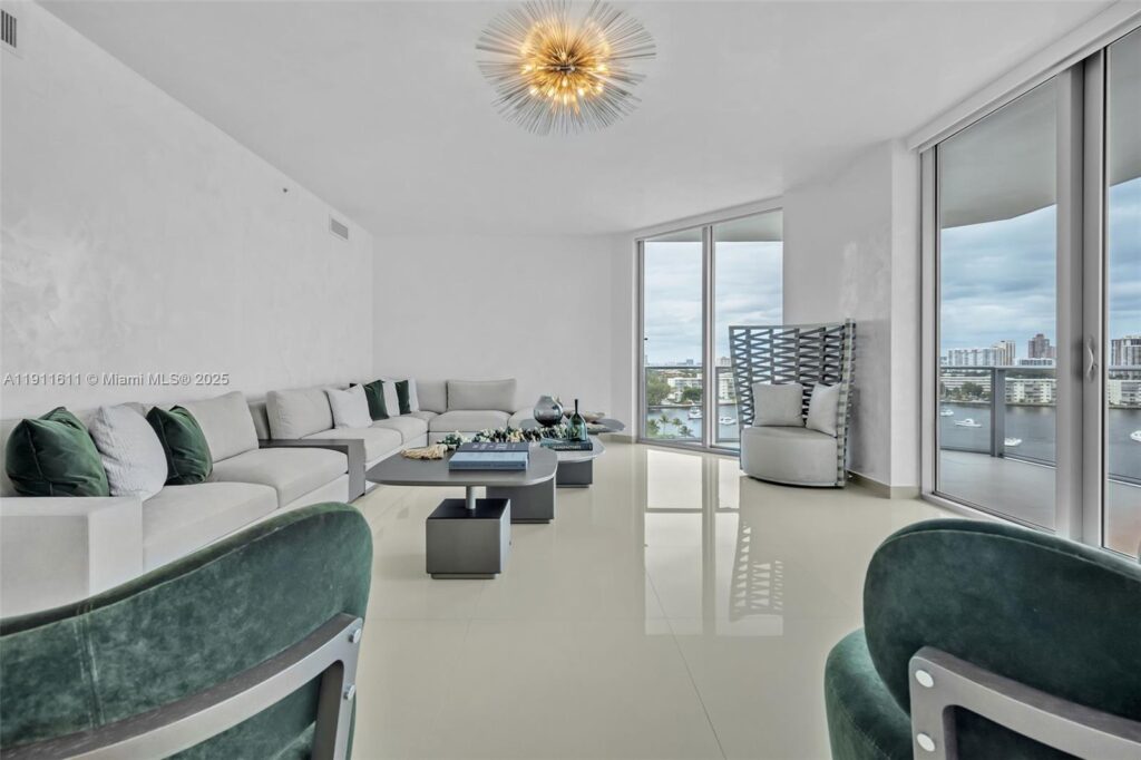 17301 Biscayne Blvd # 910, North Miami Beach FL 33160