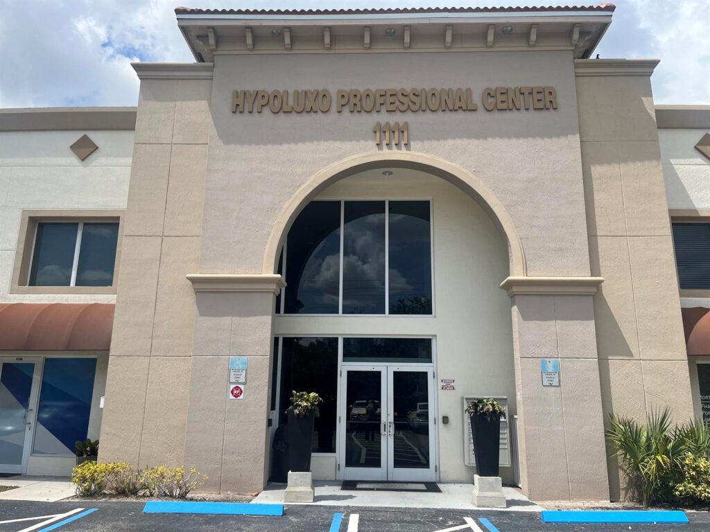 1111 Hypoluxo Road # 101, Lantana FL 33462