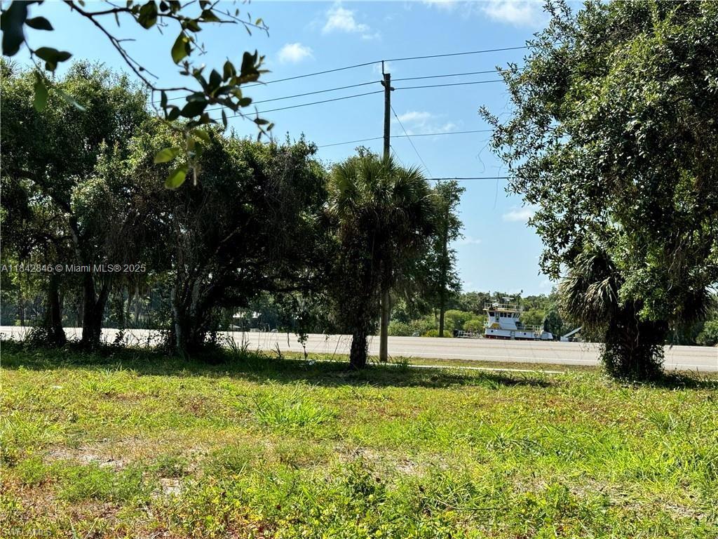 500 Avalon Ave, La Belle FL 33935