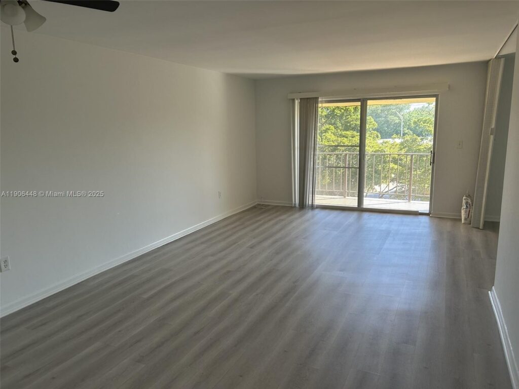 11905 NE 2nd Ave # C402, North Miami FL 33161