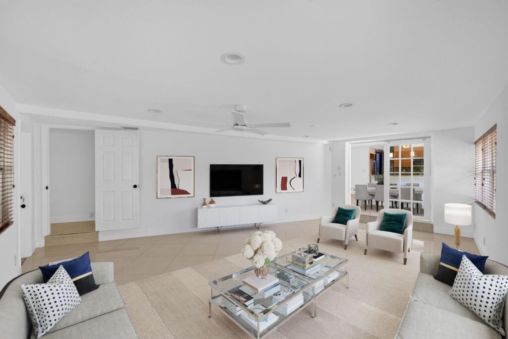 2924 NW 8th Avenue, Wilton Manors FL 33311