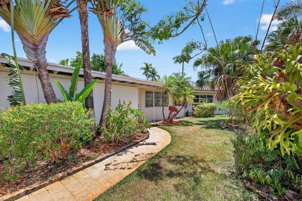 2924 NW 8th Avenue, Wilton Manors FL 33311