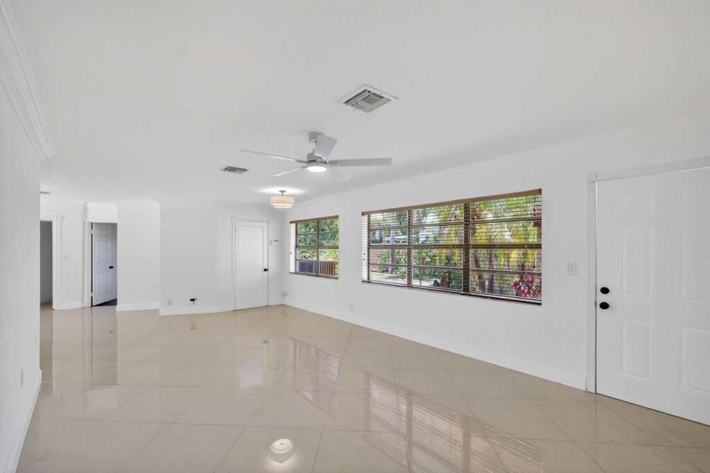 2924 NW 8th Avenue, Wilton Manors FL 33311