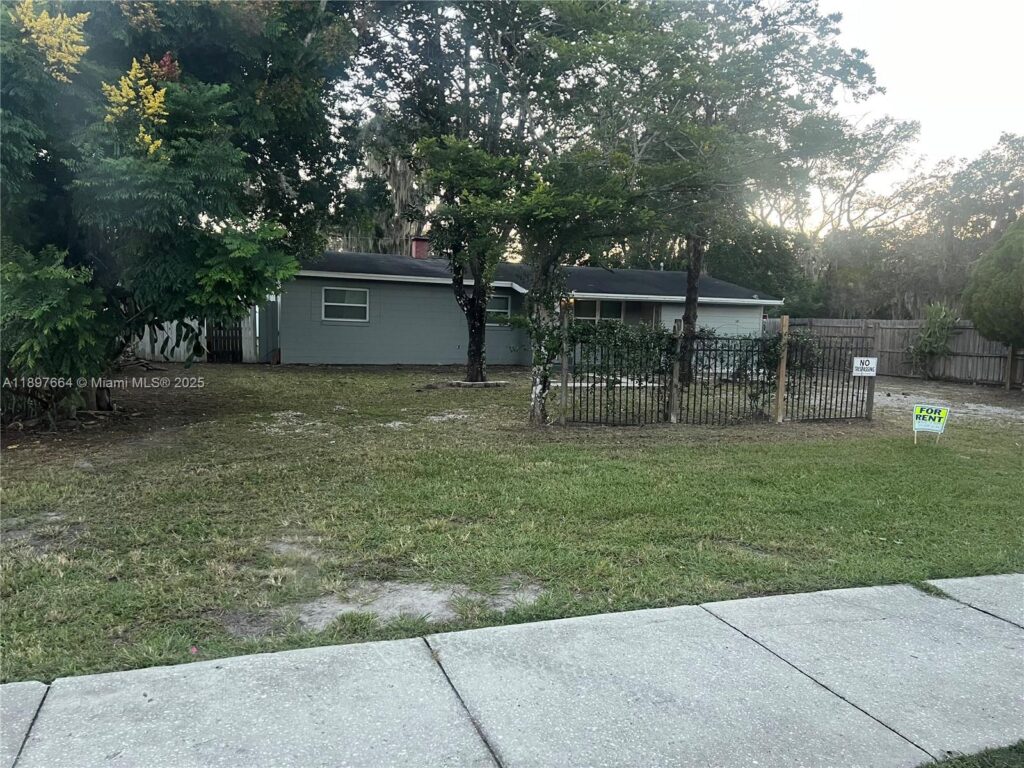 6632 Edgewater Drive # 0, Orlando FL 32810