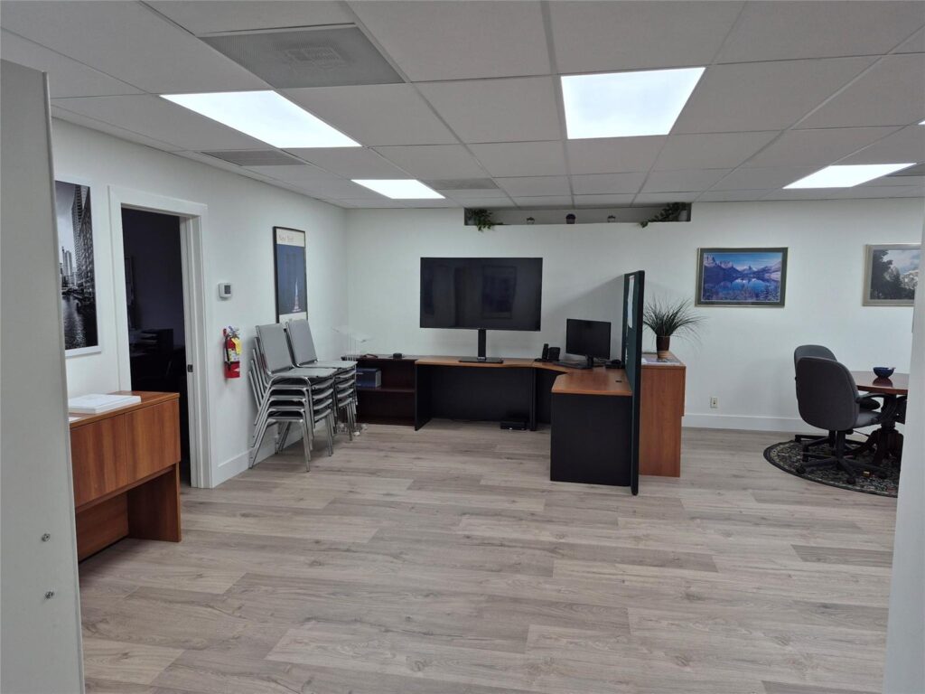 1881 N University Drive # 205, Coral Springs FL 33071