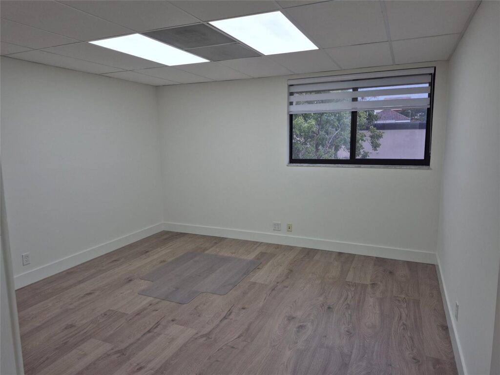 1881 N University Drive # 205, Coral Springs FL 33071