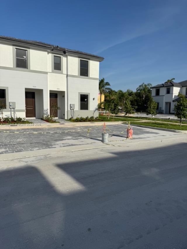 1037 NW 1 ave, Florida City FL 33034