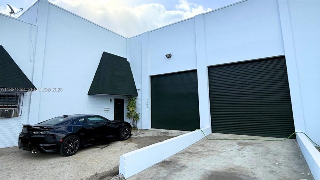 7460 NW 82nd # 7500, Medley FL 33166