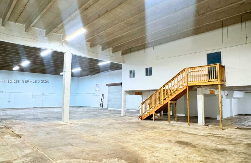 7460 NW 82nd # 7500, Medley FL 33166