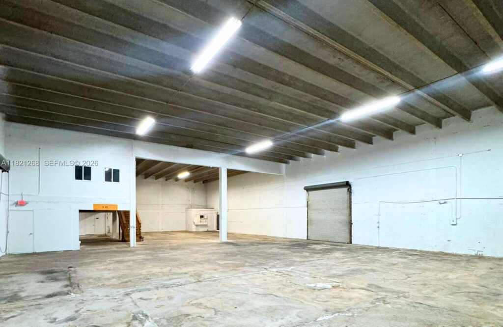 7460 NW 82nd # 7500, Medley FL 33166