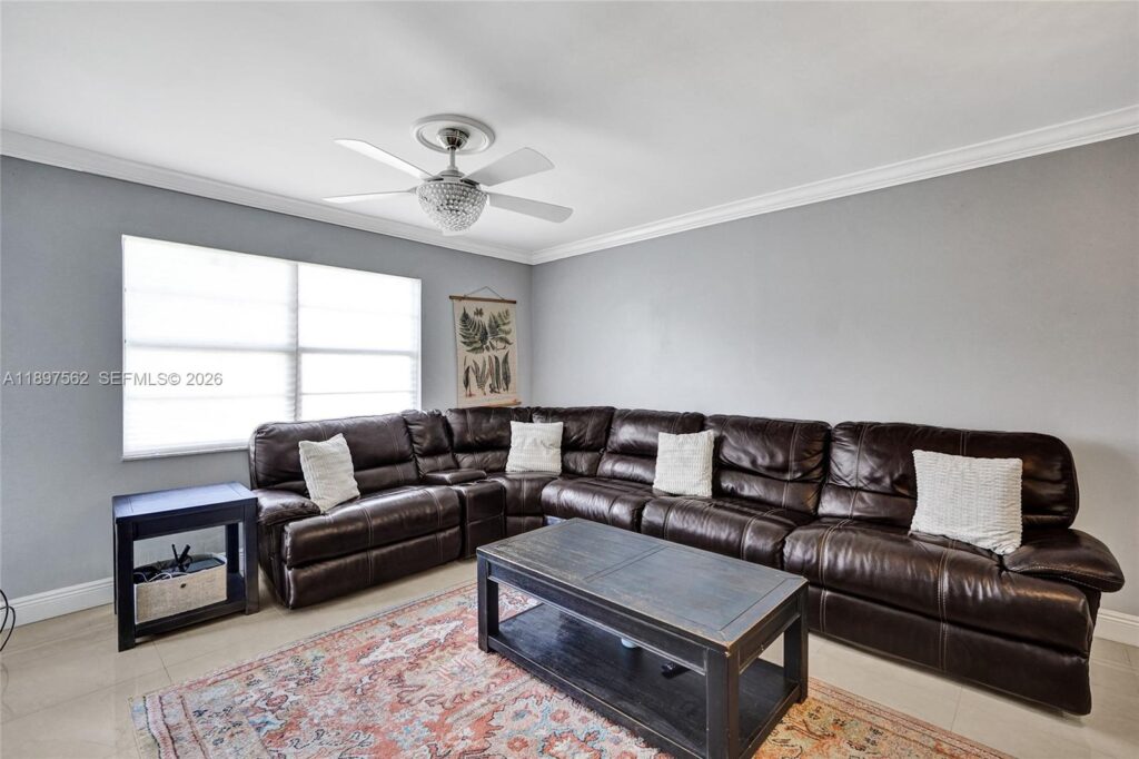 4314 NW 9th Ave # 3D, Deerfield Beach FL 33064