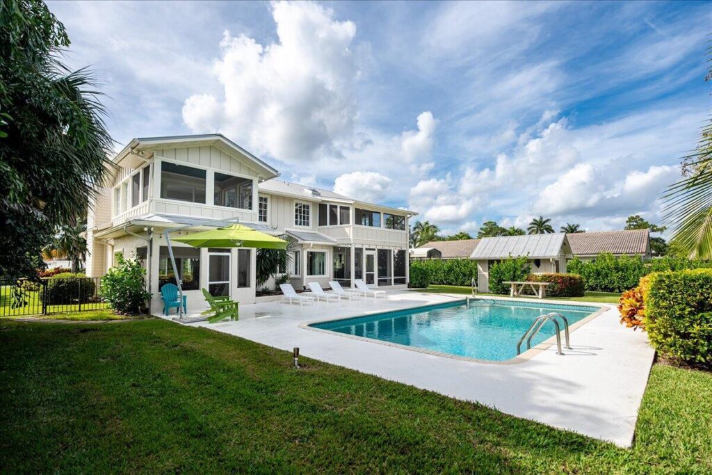 1947 NW Palmetto Terrace, Stuart FL 34994