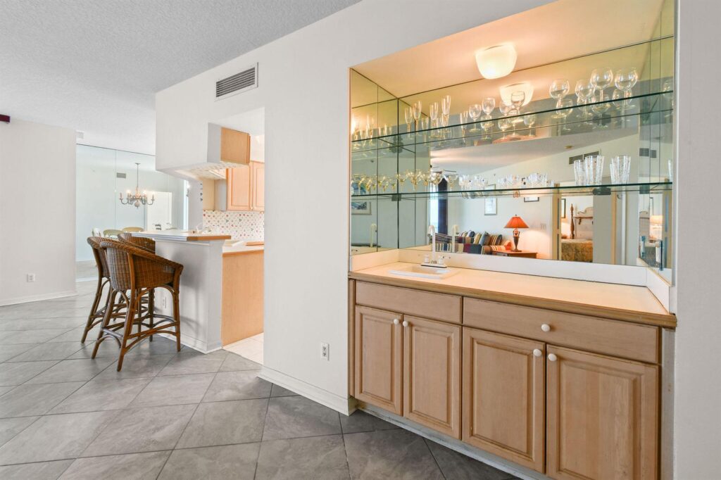 8650 S Ocean Drive # 306, Jensen Beach FL 34957