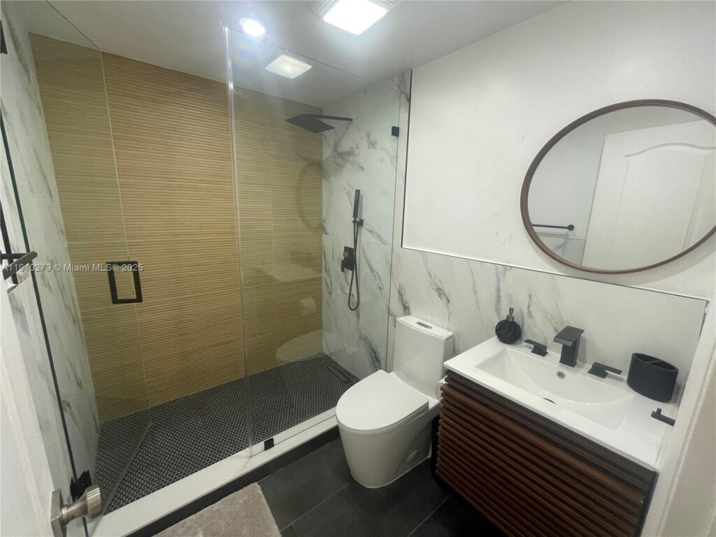 1505 NE 15th Ave # 4, Fort Lauderdale FL 33304