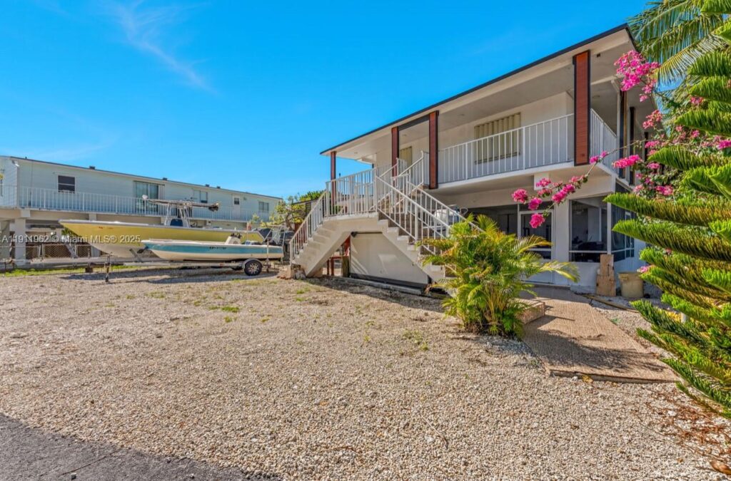 164 Blue Harbor, Other City – In The State Of Florida FL 33070