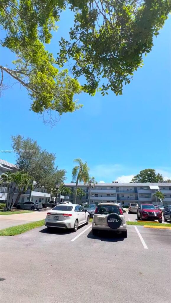 8380 Sands Point Blvd # J109, Tamarac FL 33321