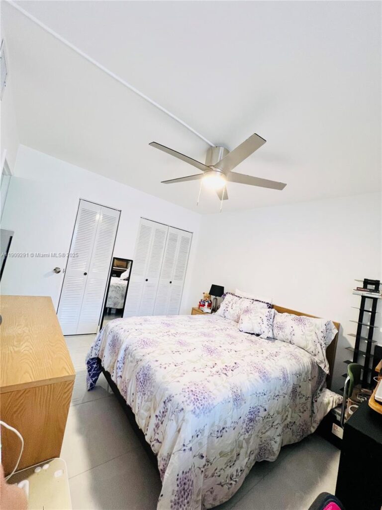 8380 Sands Point Blvd # J109, Tamarac FL 33321
