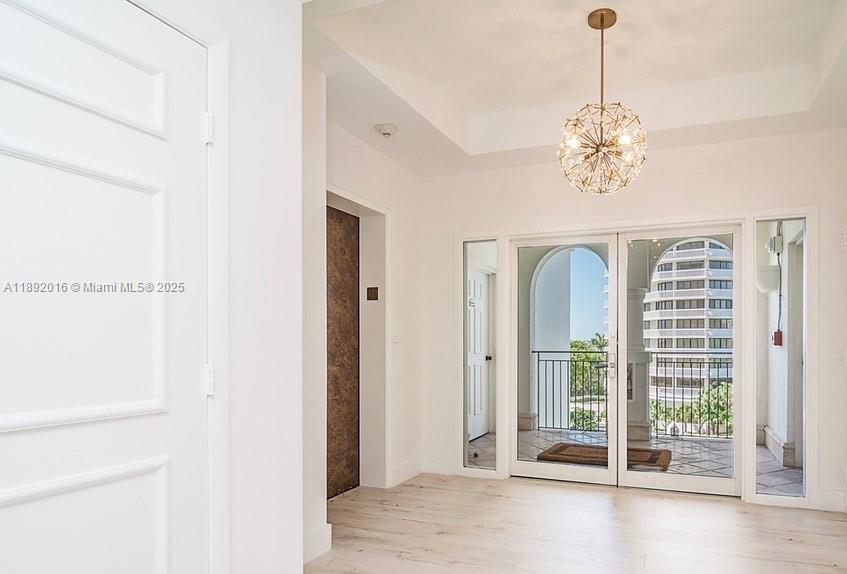 3500 Island Blvd, Aventura FL 33160