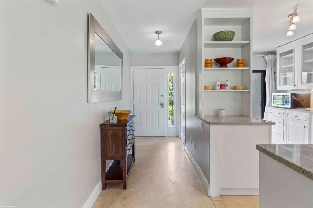 13329 Polo Club Road # 105, Wellington FL 33414