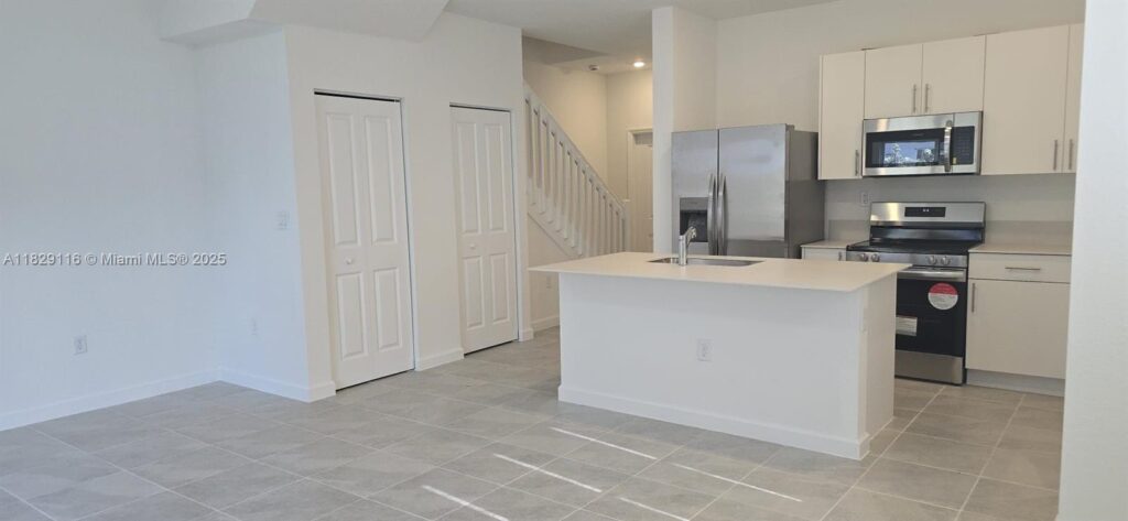 1162 SE 1 TERRACE, Florida City FL 33034